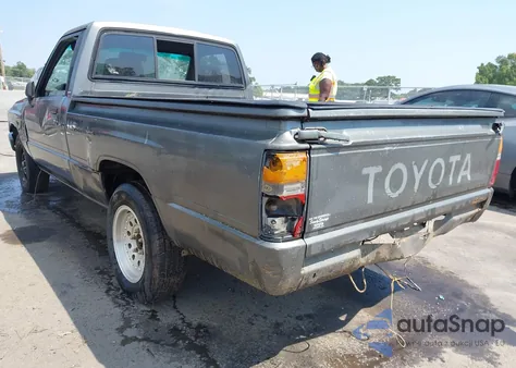 1988 Toyota Pickup 1/2 Ton Rn50 from USA, damaged, VIN JT4RN50R0J5156628